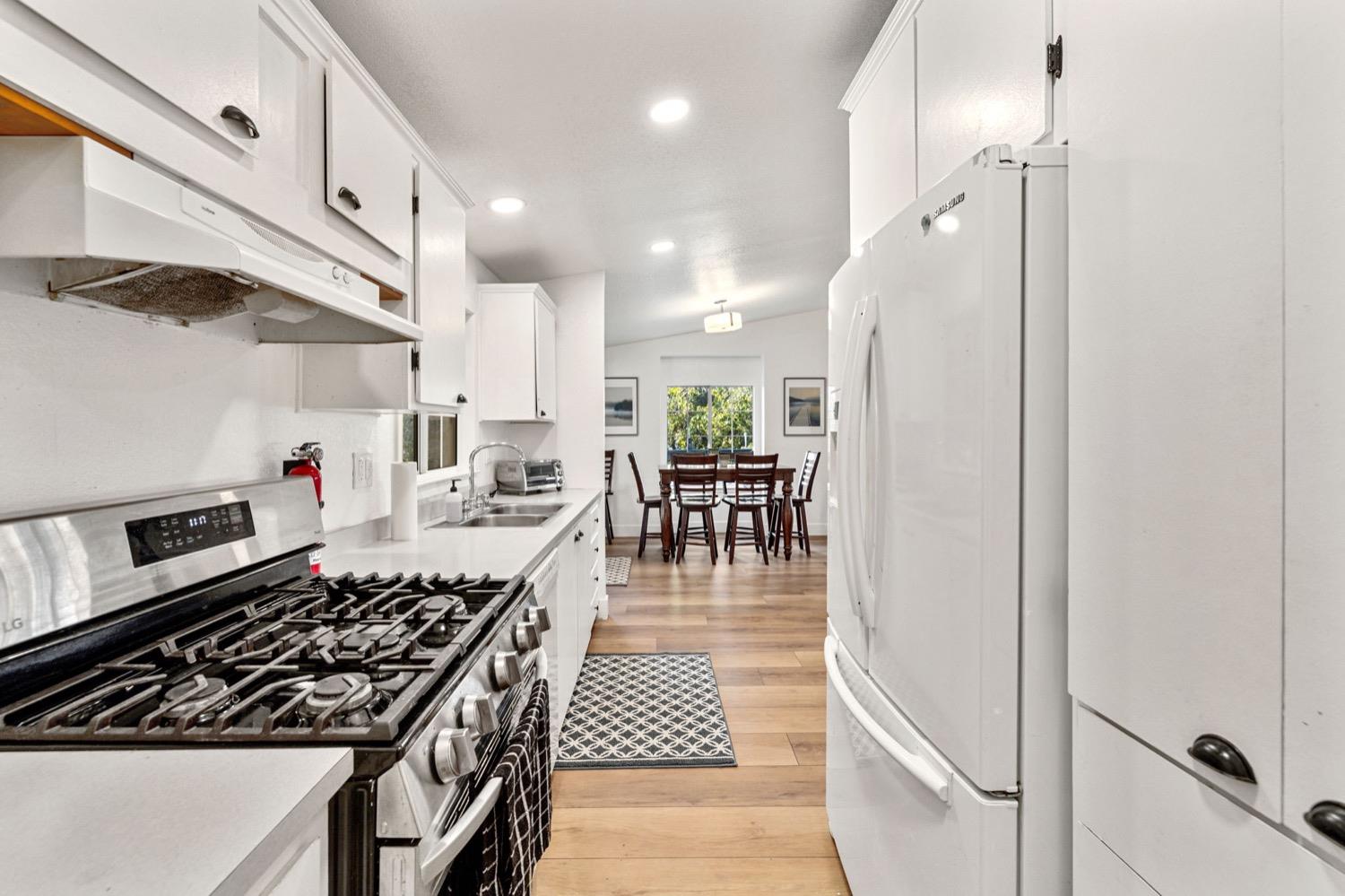 36696 Peterson Rd, Auberry, CA 93602