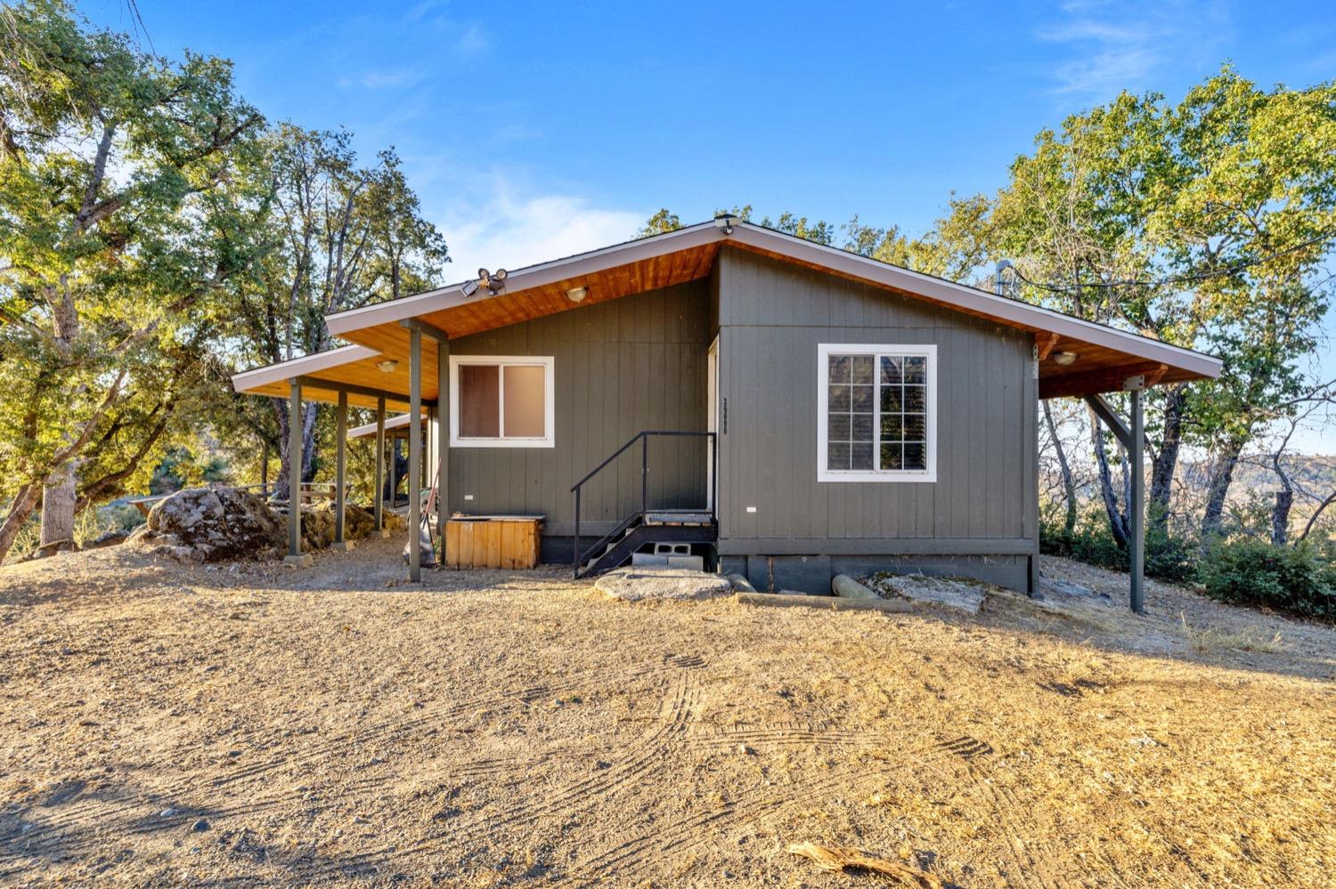 36696 Peterson Rd, Auberry, CA 93602