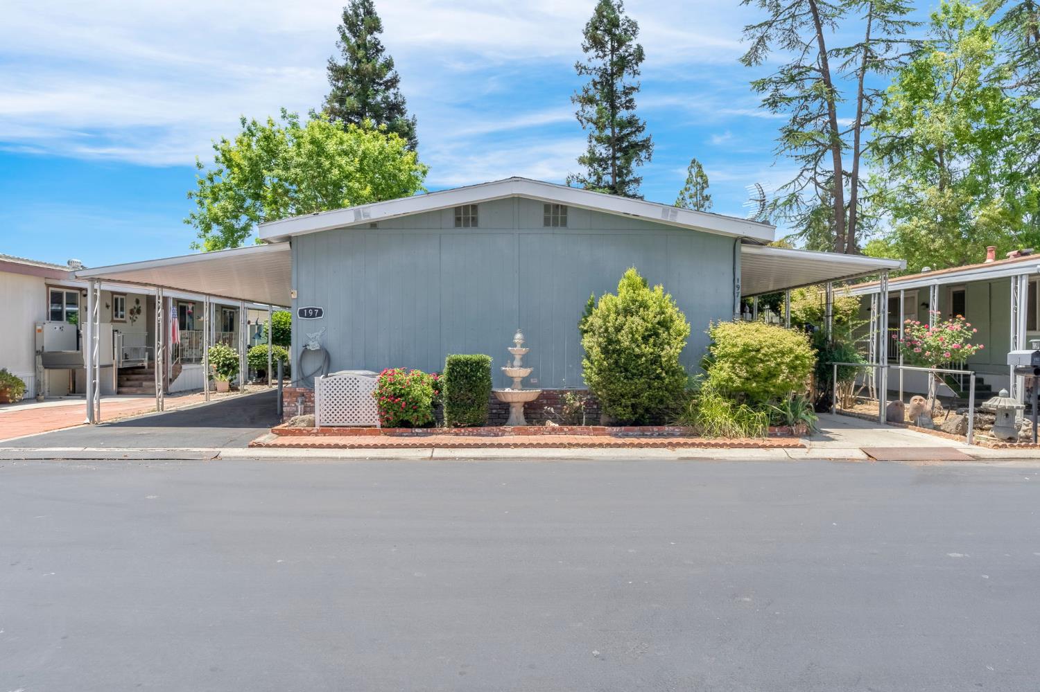 2706 W Ashlan Ave #197, Fresno, CA 93705