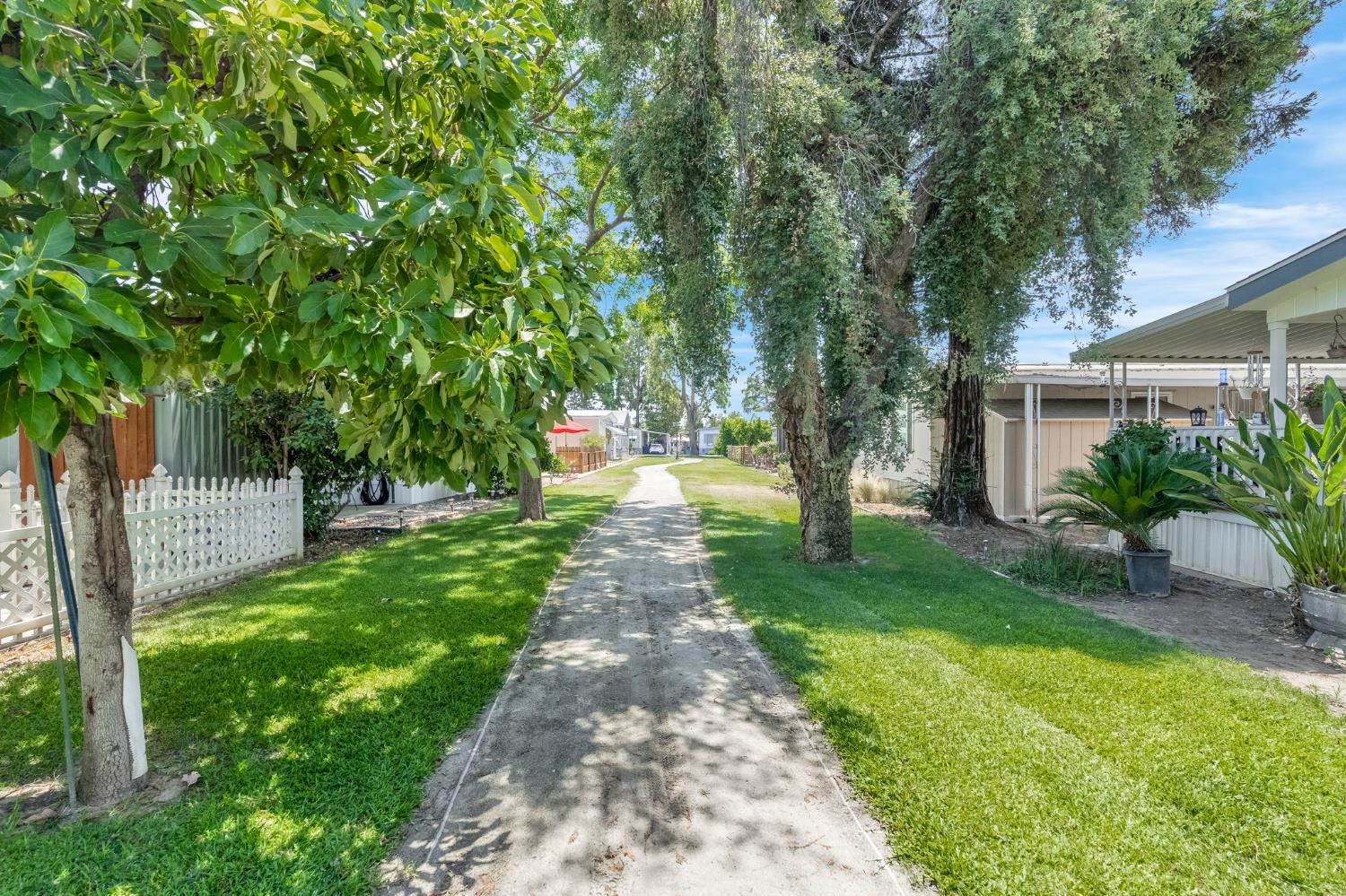 2706 W Ashlan Ave #197, Fresno, CA 93705