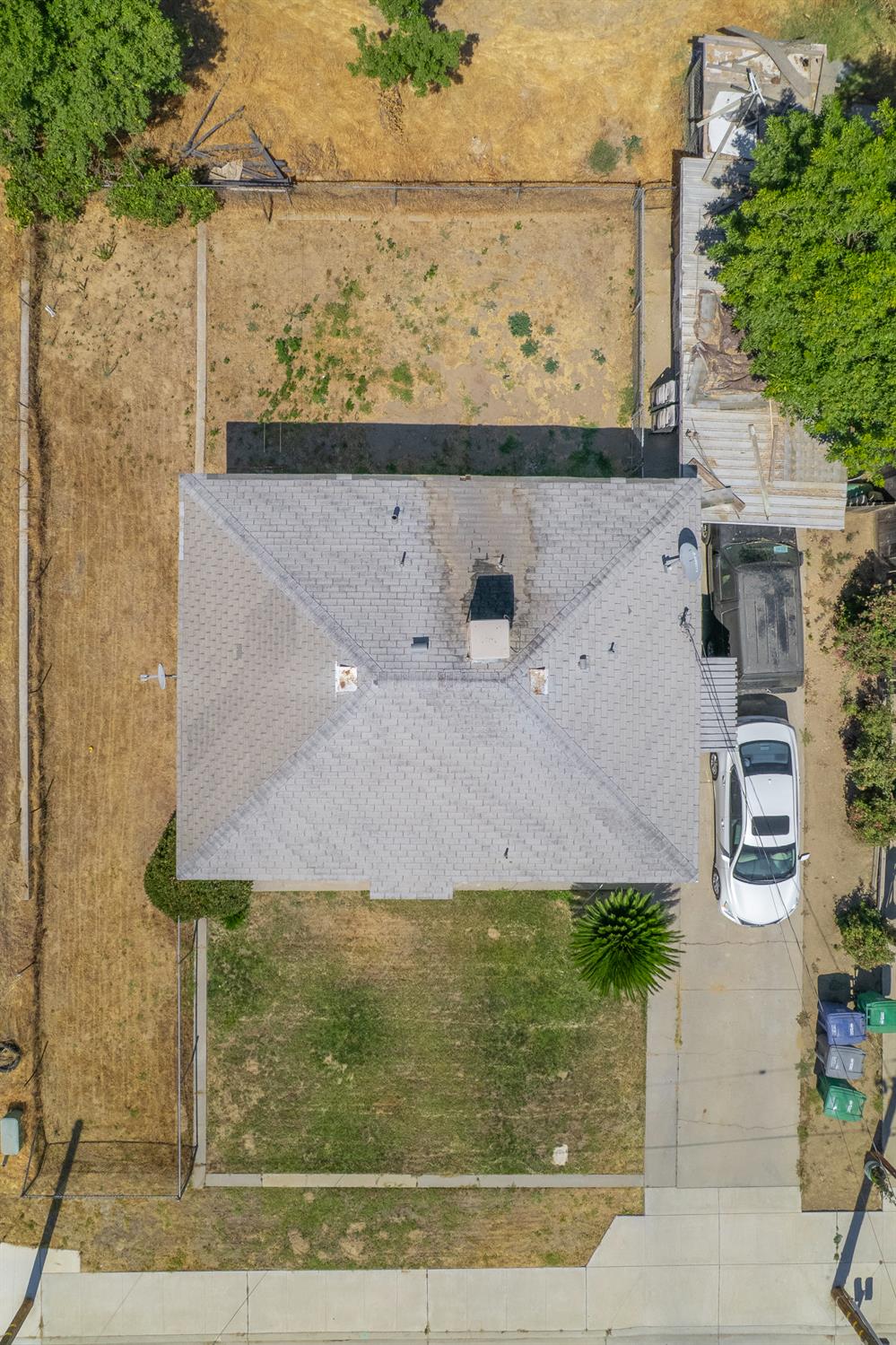 1803 Mitchell Ave, Selma, CA 93662