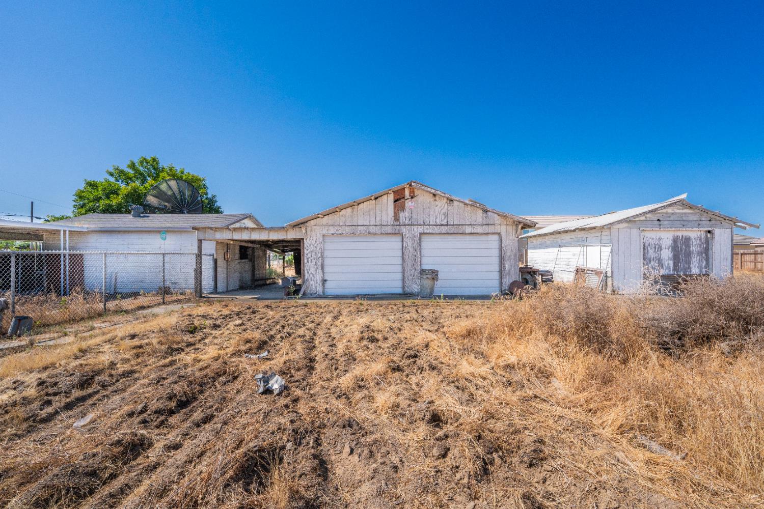 1803 Mitchell Ave, Selma, CA 93662