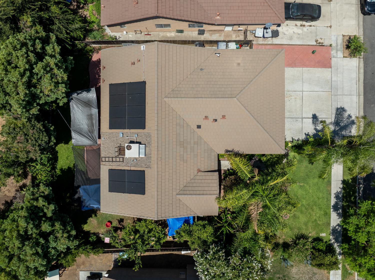 279 N Douglas, Fresno, CA 93727