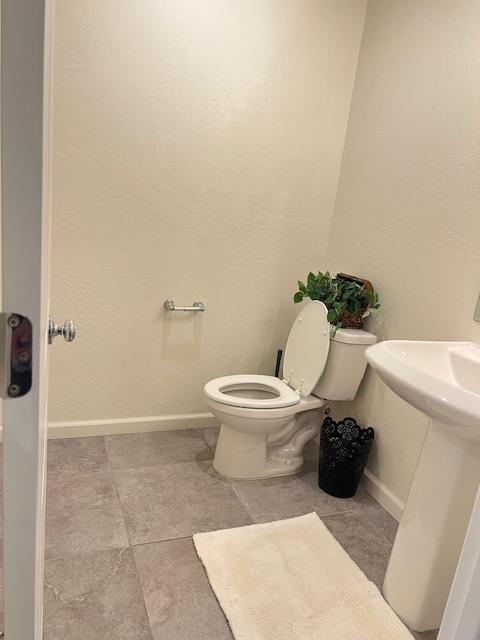 624 Suzanne Dr, Merced, CA 95348