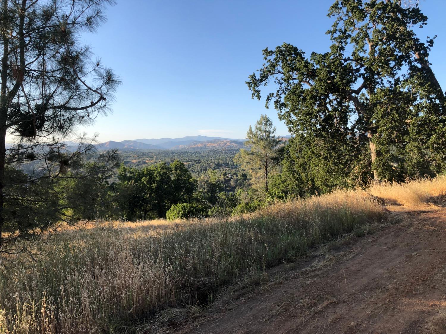 40 City View, Coarsegold, CA 93614