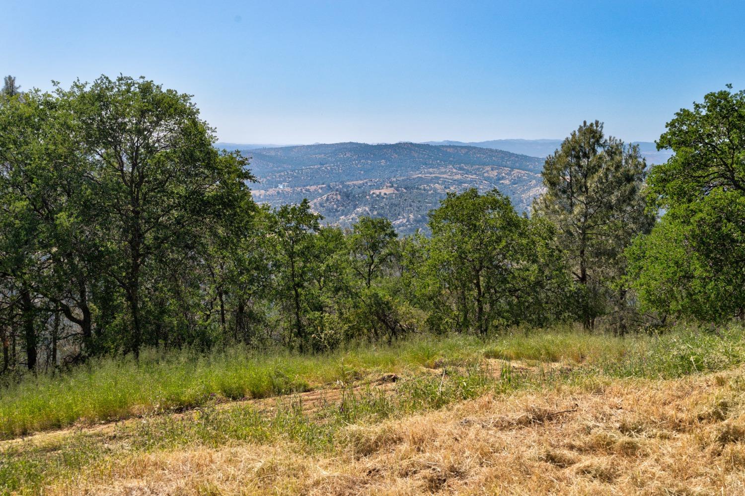 40 City View, Coarsegold, CA 93614