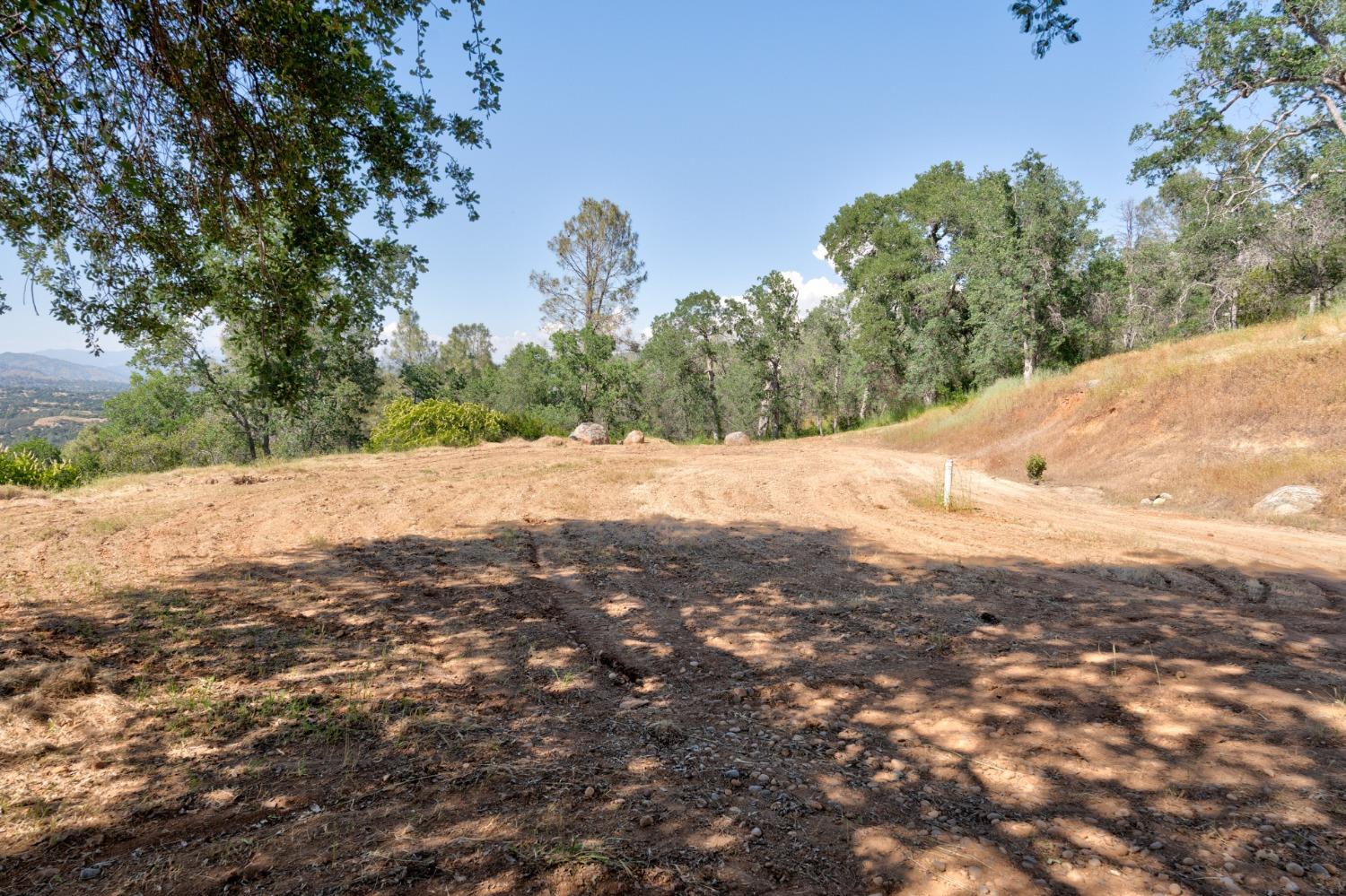 80 City View, Coarsegold, CA 93614