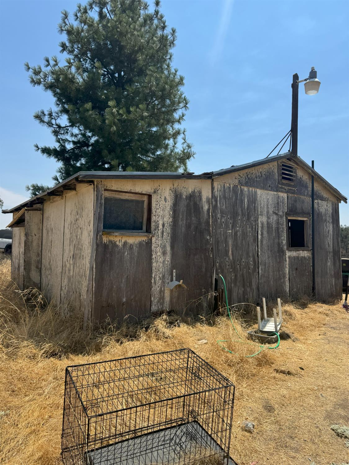 30518 George Smith Rd, Yokuts Valley, CA 93675