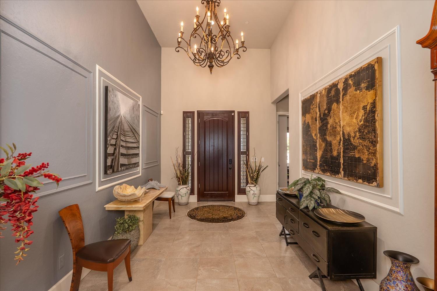 602 Pinnacle Dr W, Madera, CA 93636