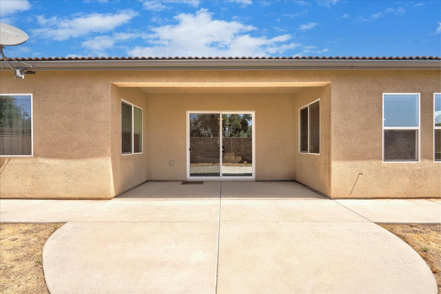 602 Pinnacle Dr W, Madera, CA 93636