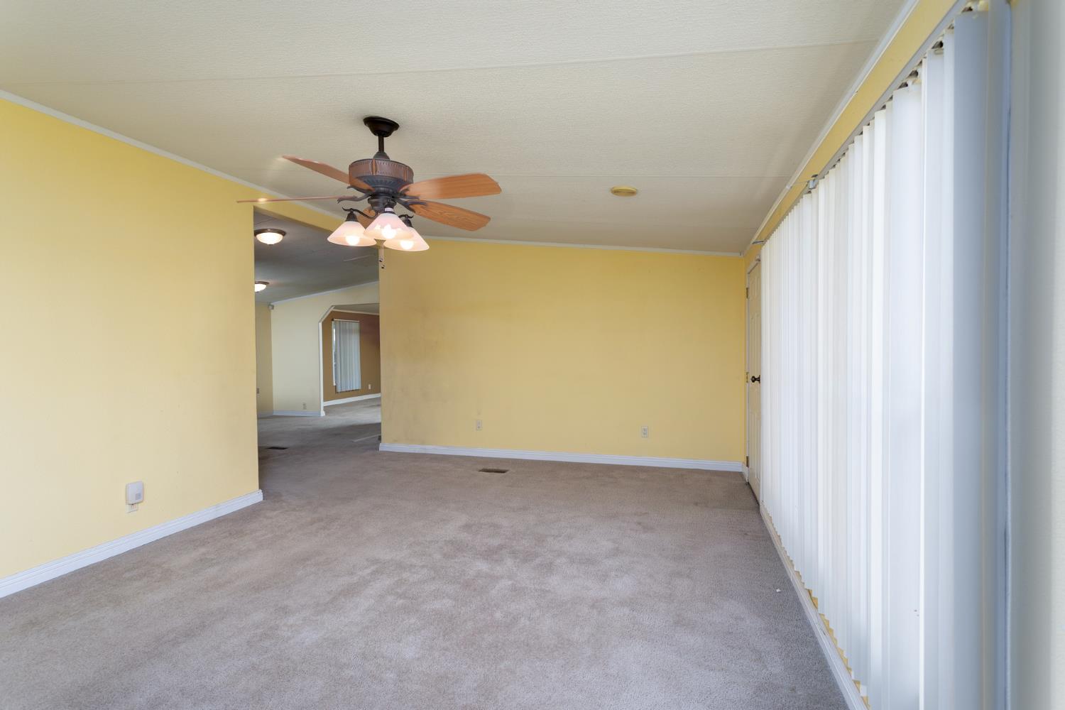 2575 S Willow #226, Fresno, CA 93725