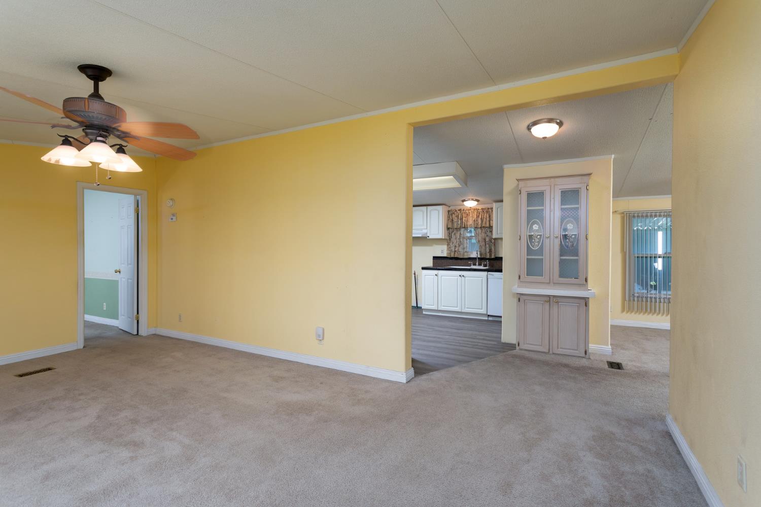 2575 S Willow #226, Fresno, CA 93725