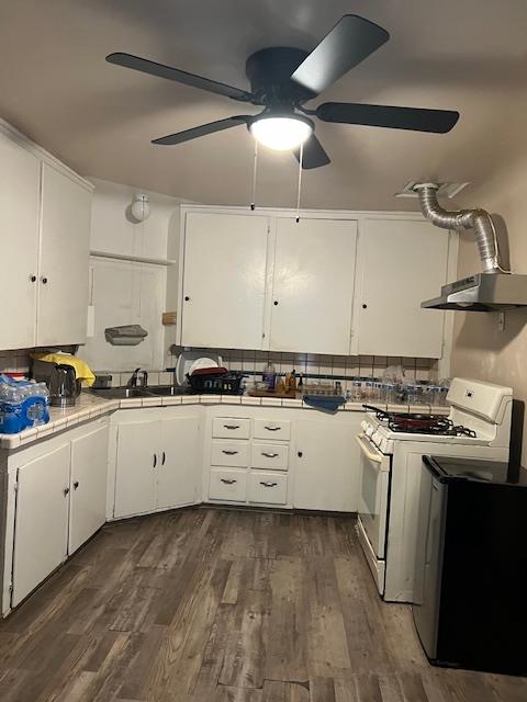 1702 Chittenden Ave, Corcoran, CA 93212