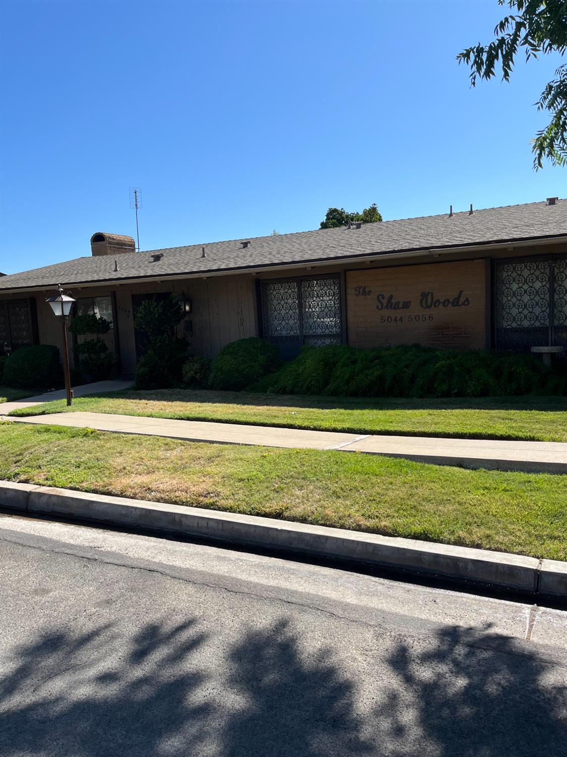 5048 N Wishon #E, Fresno, CA 93704