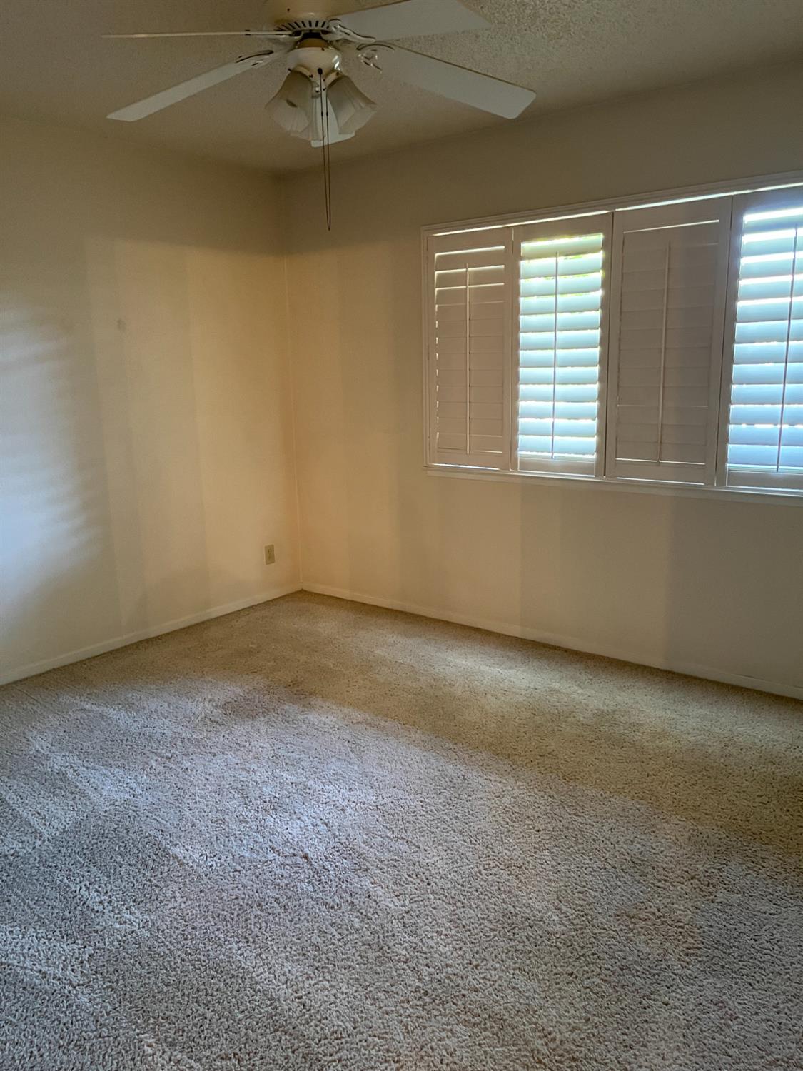 5048 N Wishon #E, Fresno, CA 93704