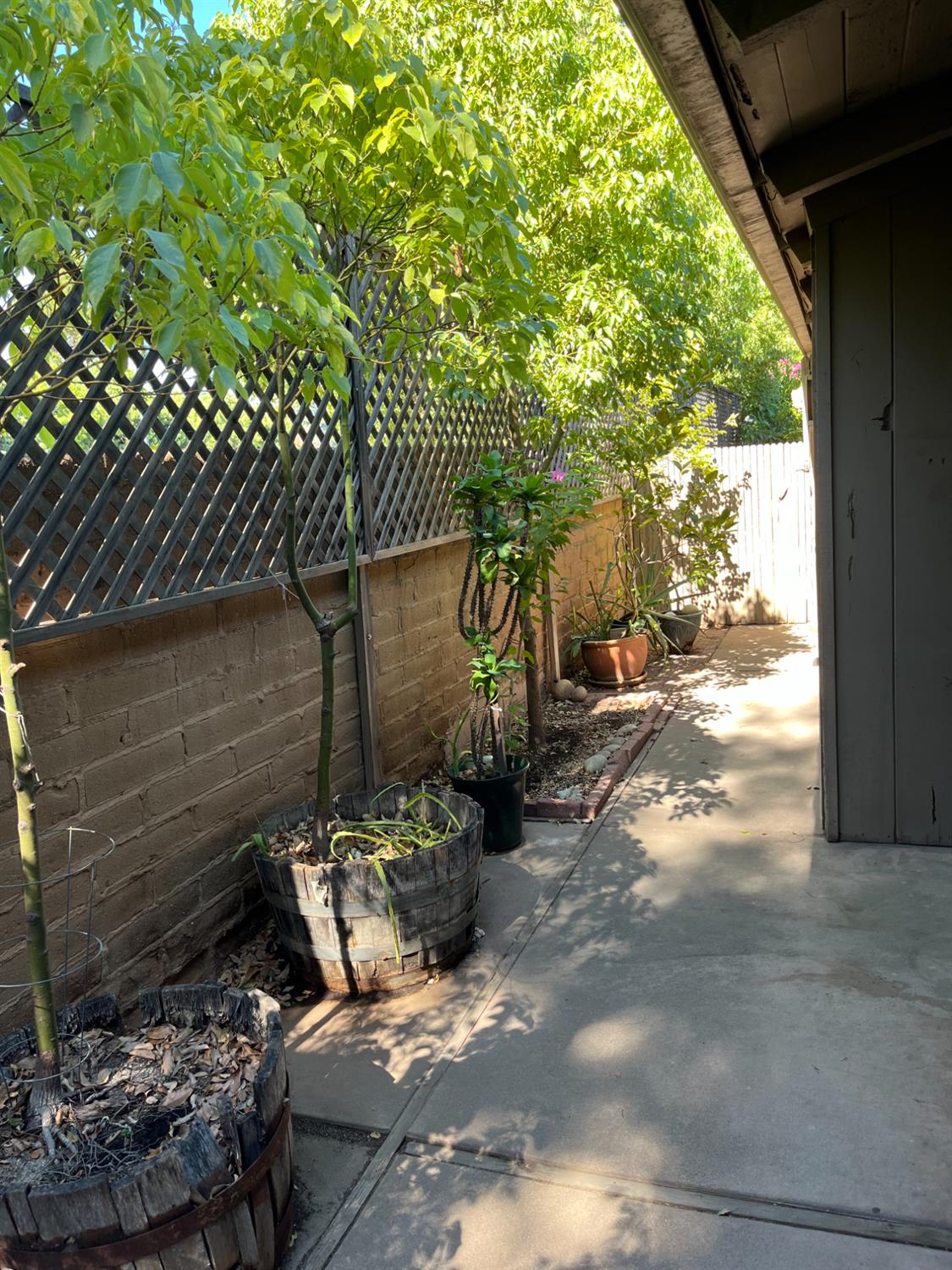 5048 N Wishon #E, Fresno, CA 93704