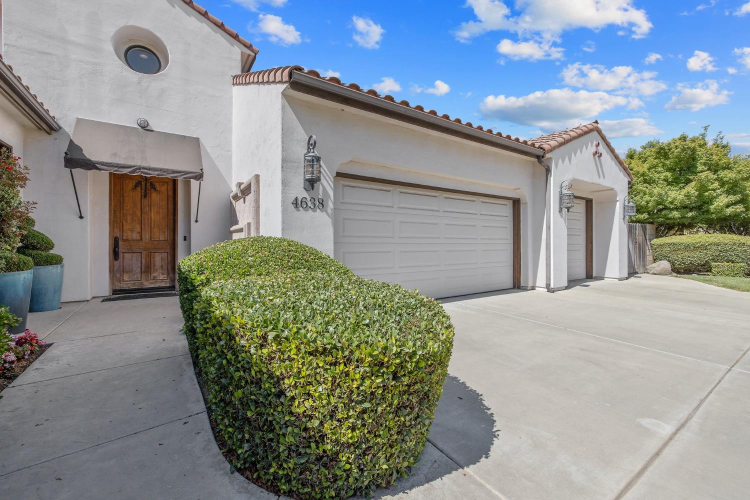 4638 W Lark Ct, Visalia, CA 93291