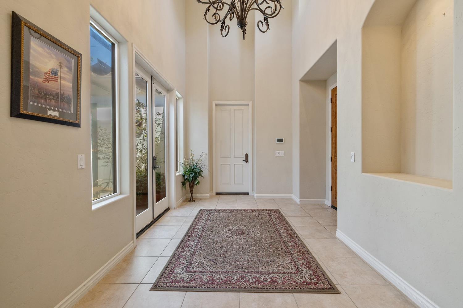 4638 W Lark Ct, Visalia, CA 93291