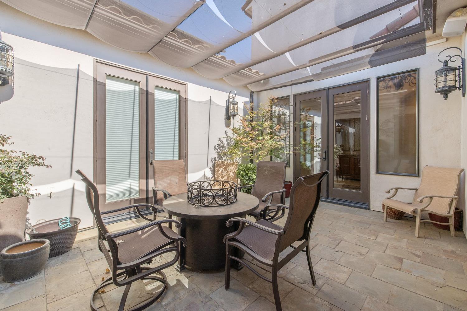 4638 W Lark Ct, Visalia, CA 93291