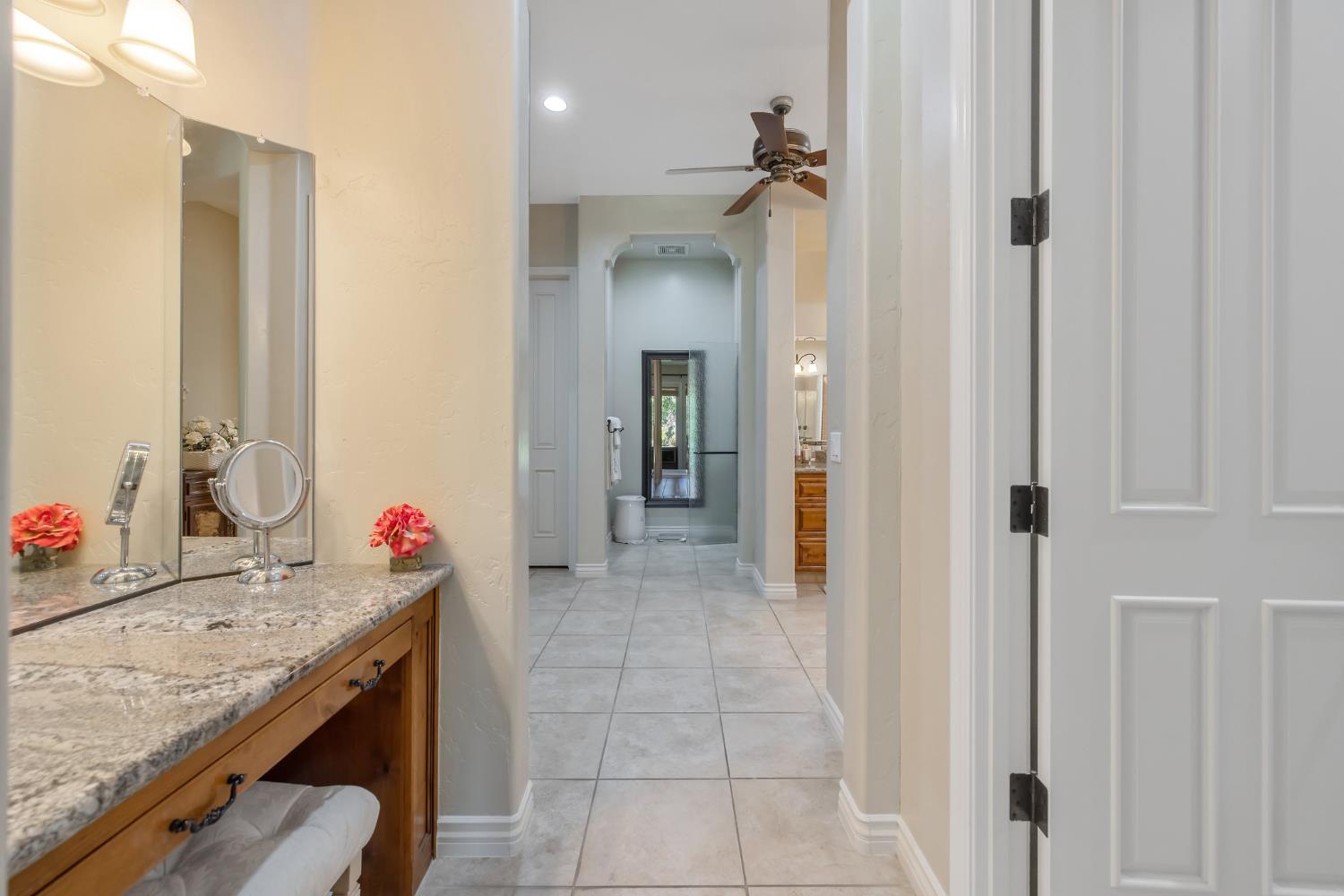 4638 W Lark Ct, Visalia, CA 93291