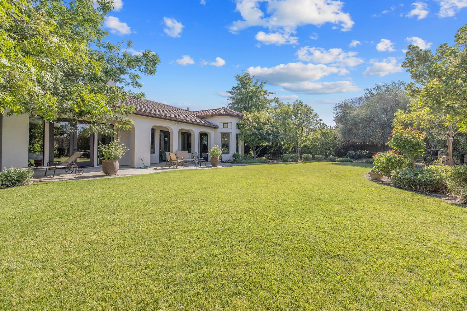 4638 W Lark Ct, Visalia, CA 93291