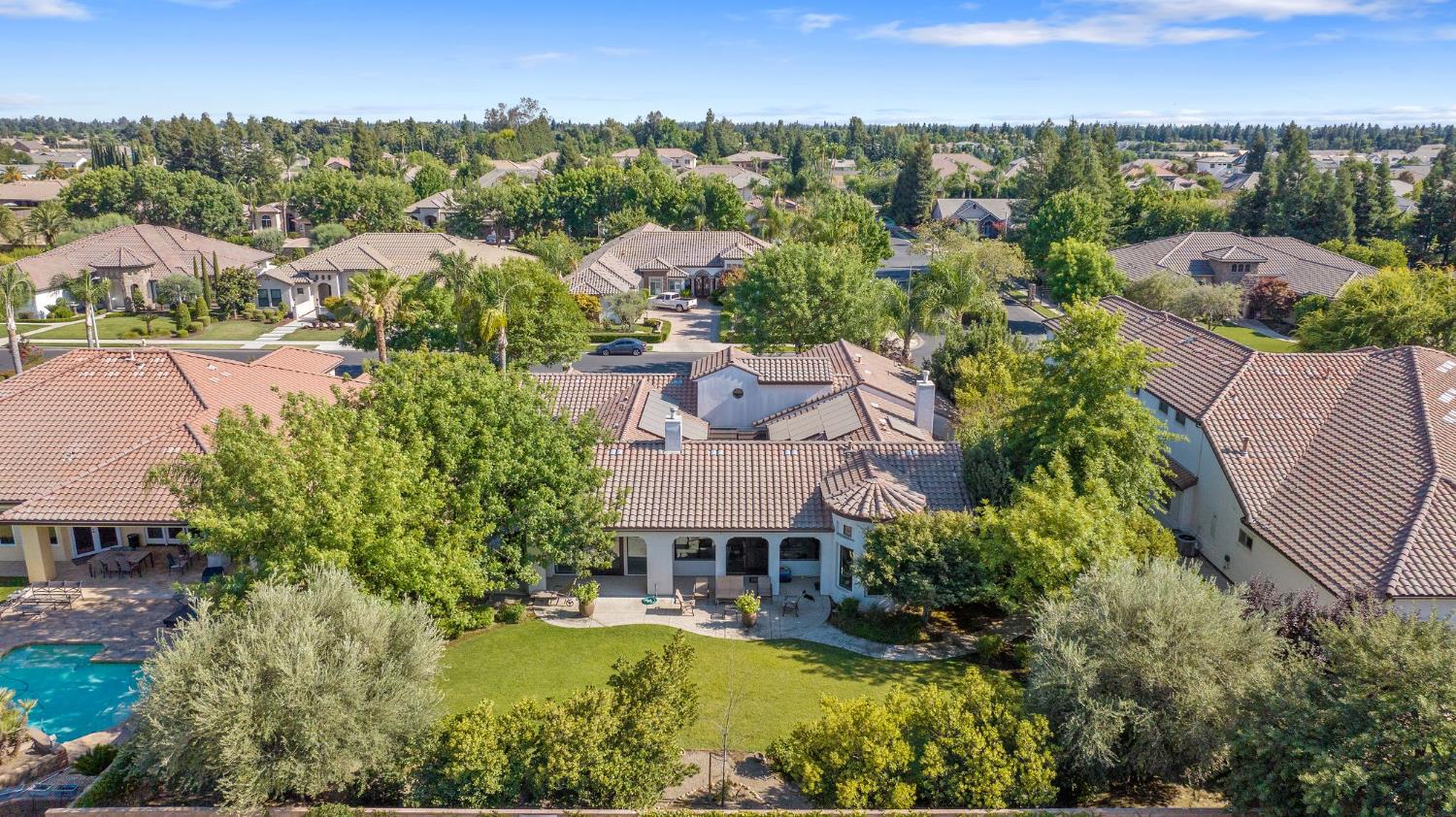 4638 W Lark Ct, Visalia, CA 93291