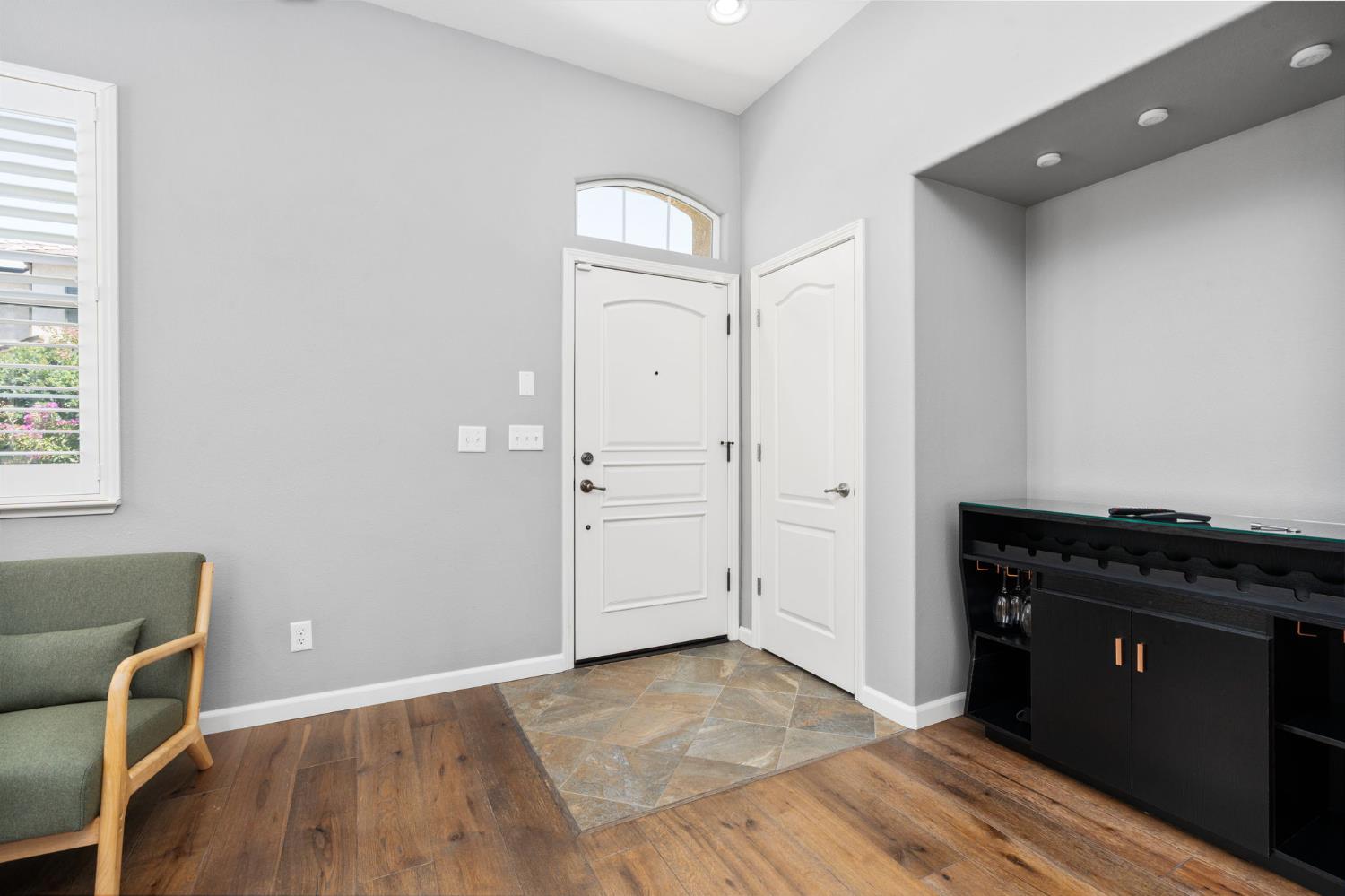 5313 W King Fisher Ln, Fresno, CA 93722