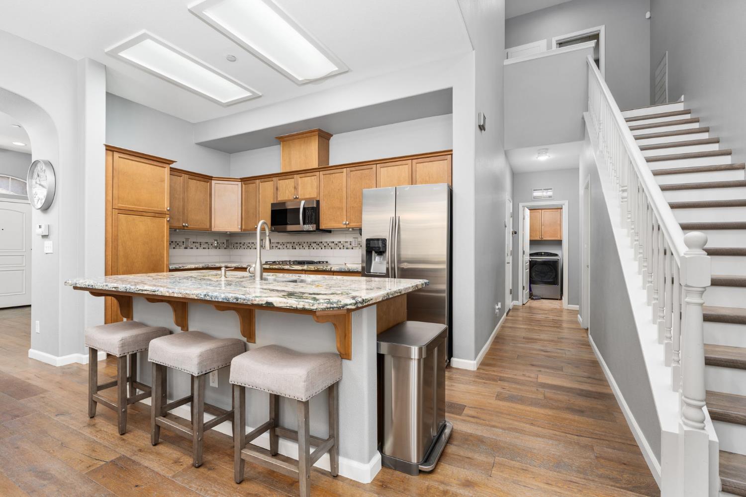 5313 W King Fisher Ln, Fresno, CA 93722