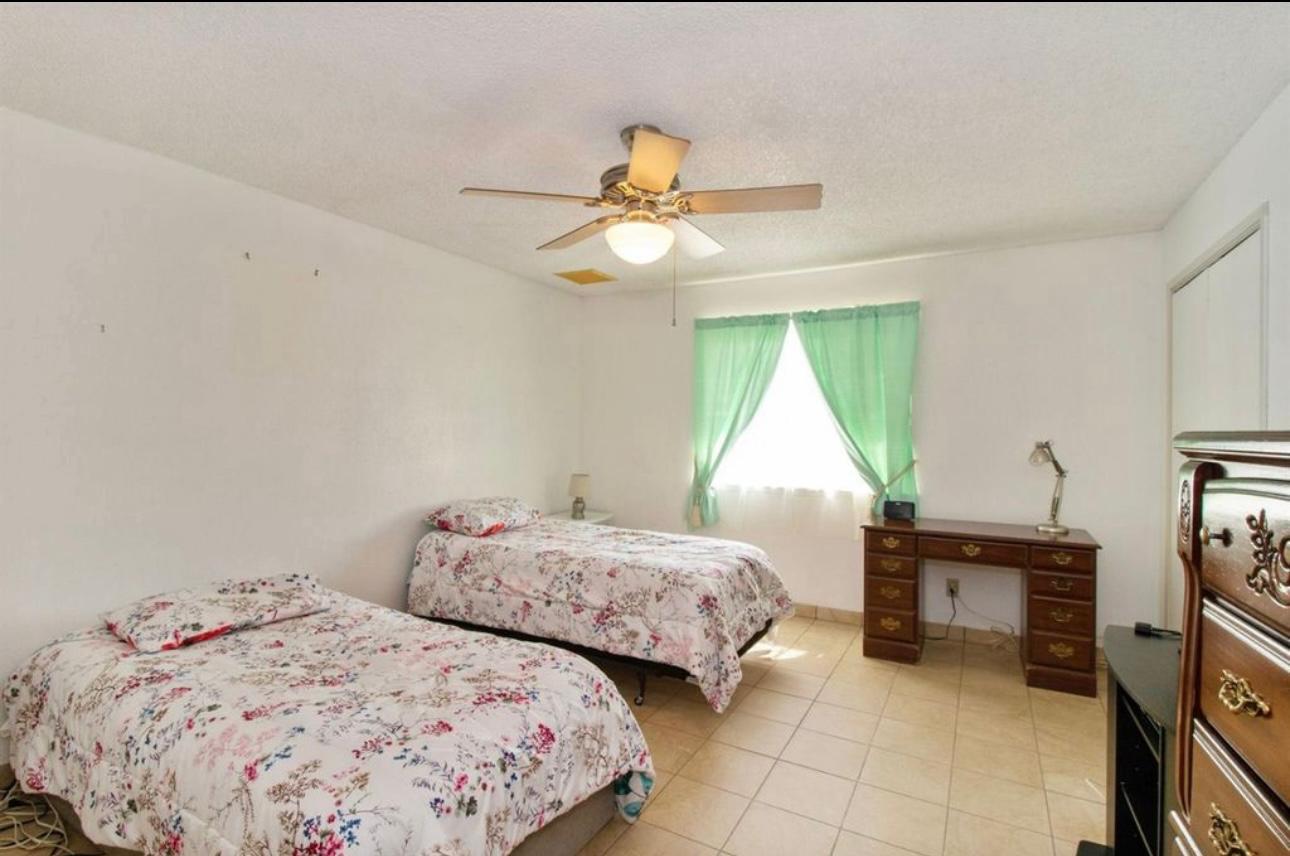 12420 S Chestnut Ave, Fresno, CA 93725