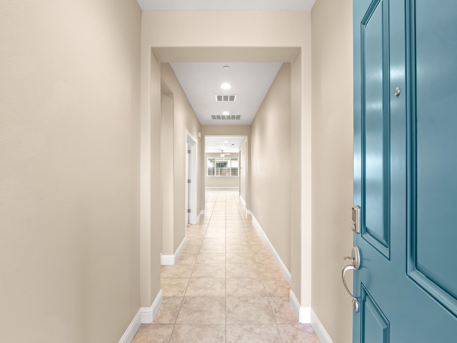 4662 N Casey Ave, Fresno, CA 93723