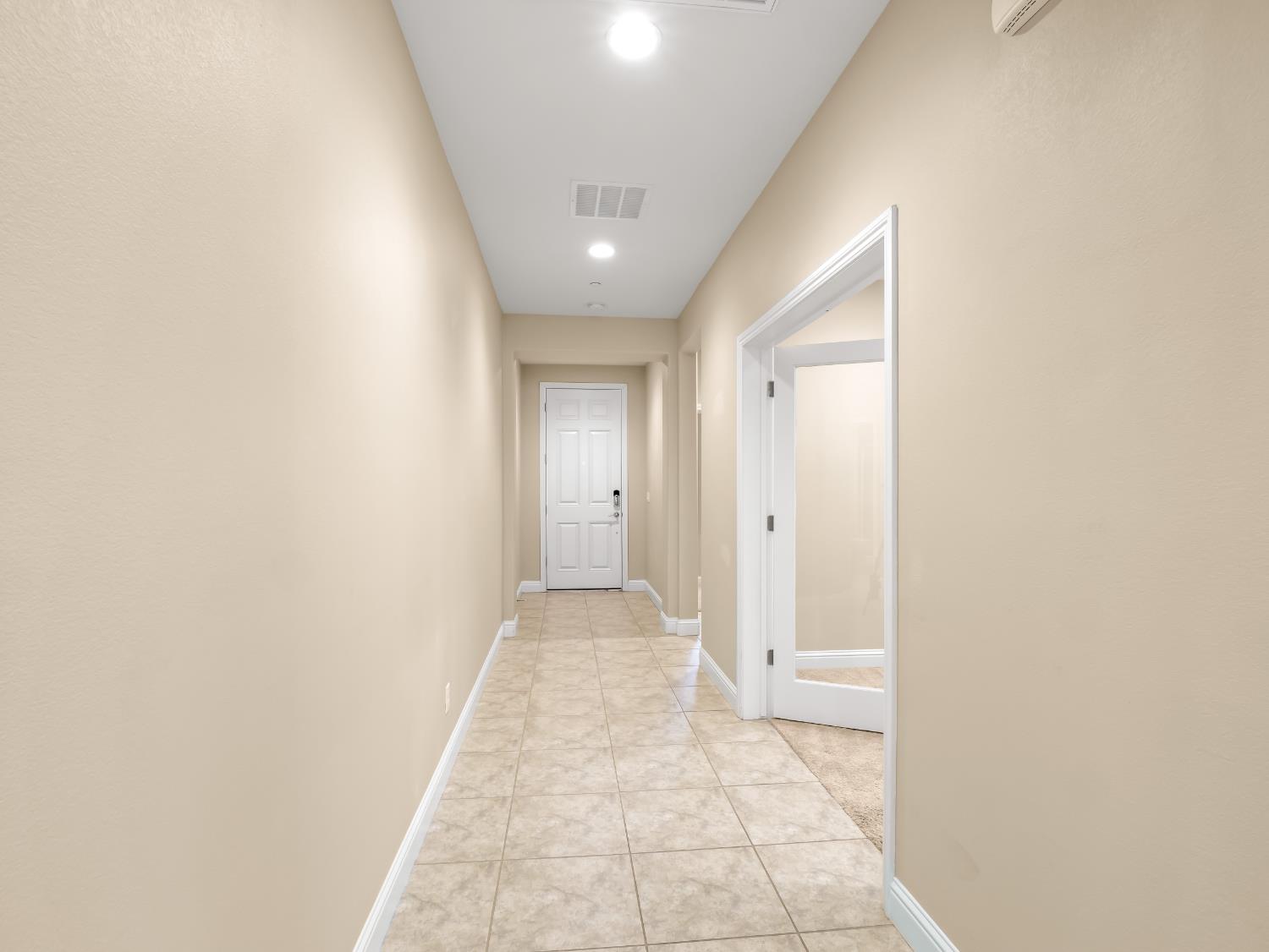 4662 N Casey Ave, Fresno, CA 93723