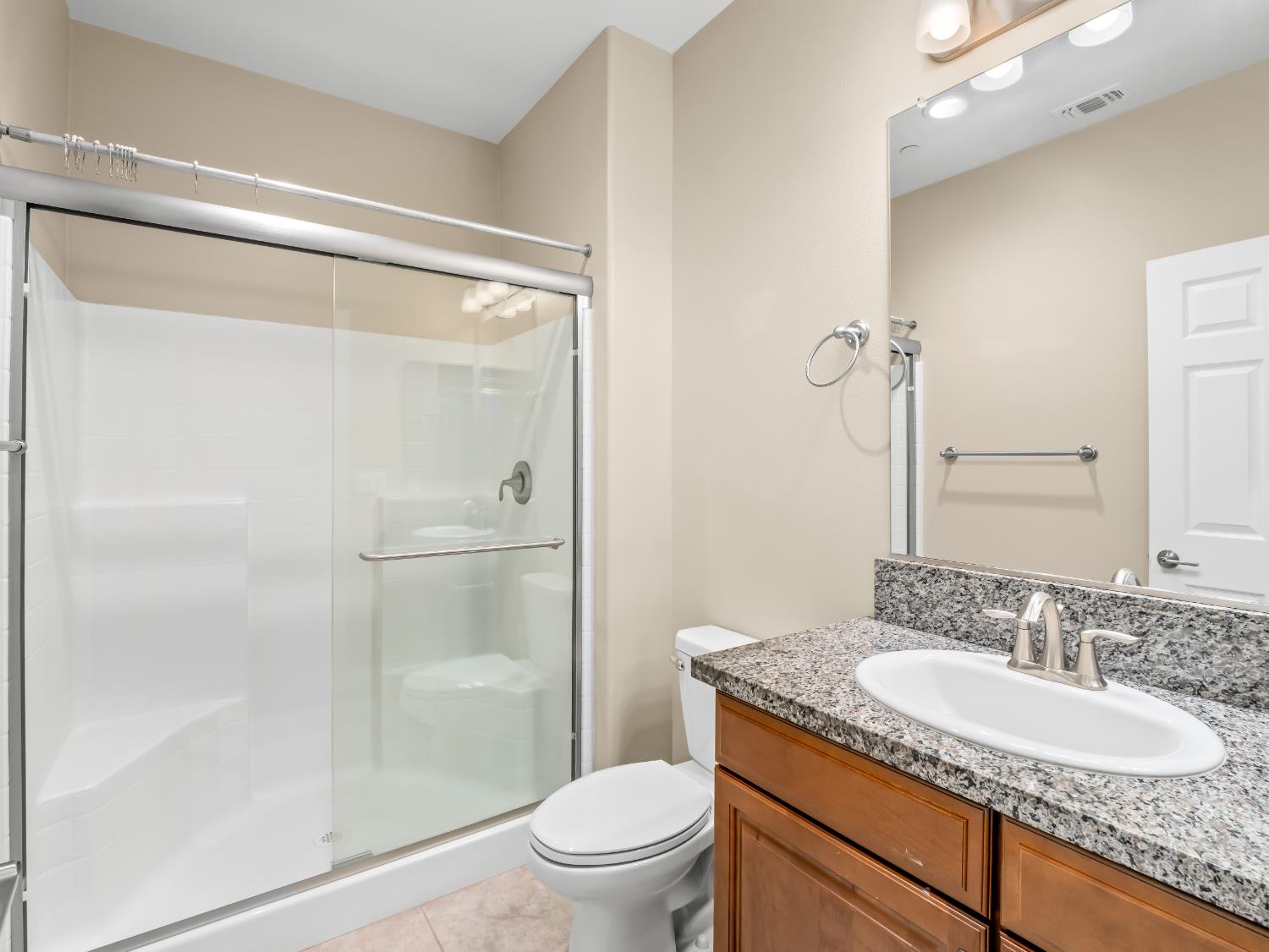 4662 N Casey Ave, Fresno, CA 93723