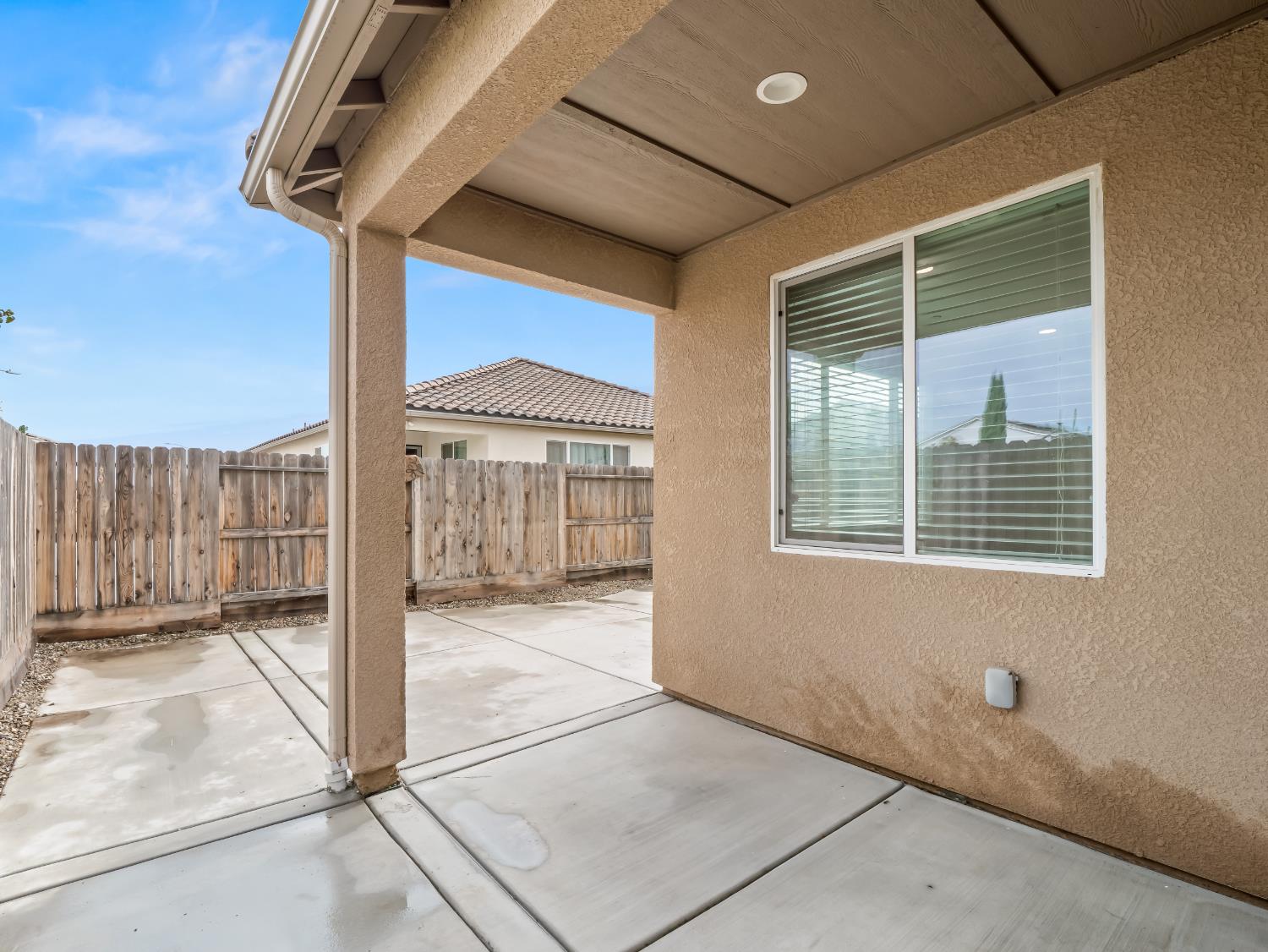 4662 N Casey Ave, Fresno, CA 93723