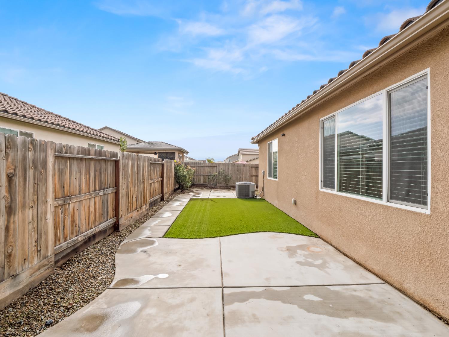 4662 N Casey Ave, Fresno, CA 93723