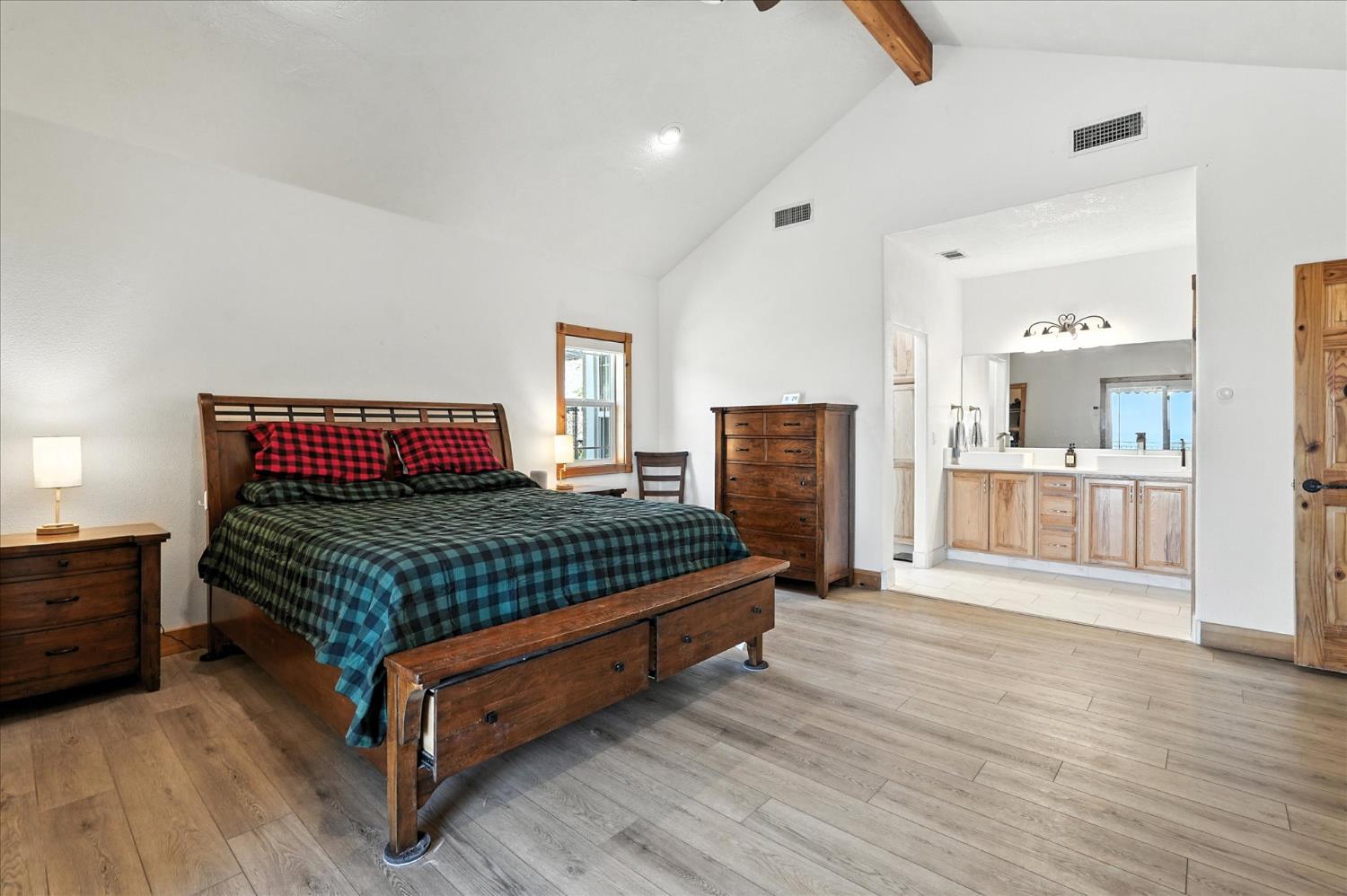 31364 Quartz Mountain Rd, Coarsegold, CA 93614