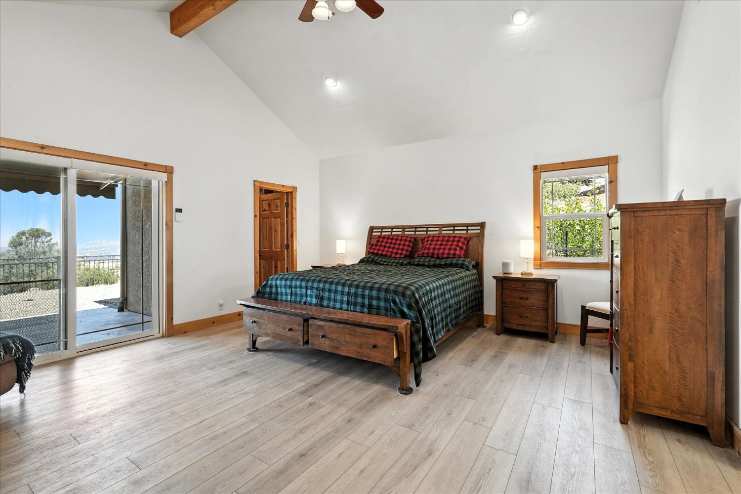 31364 Quartz Mountain Rd, Coarsegold, CA 93614