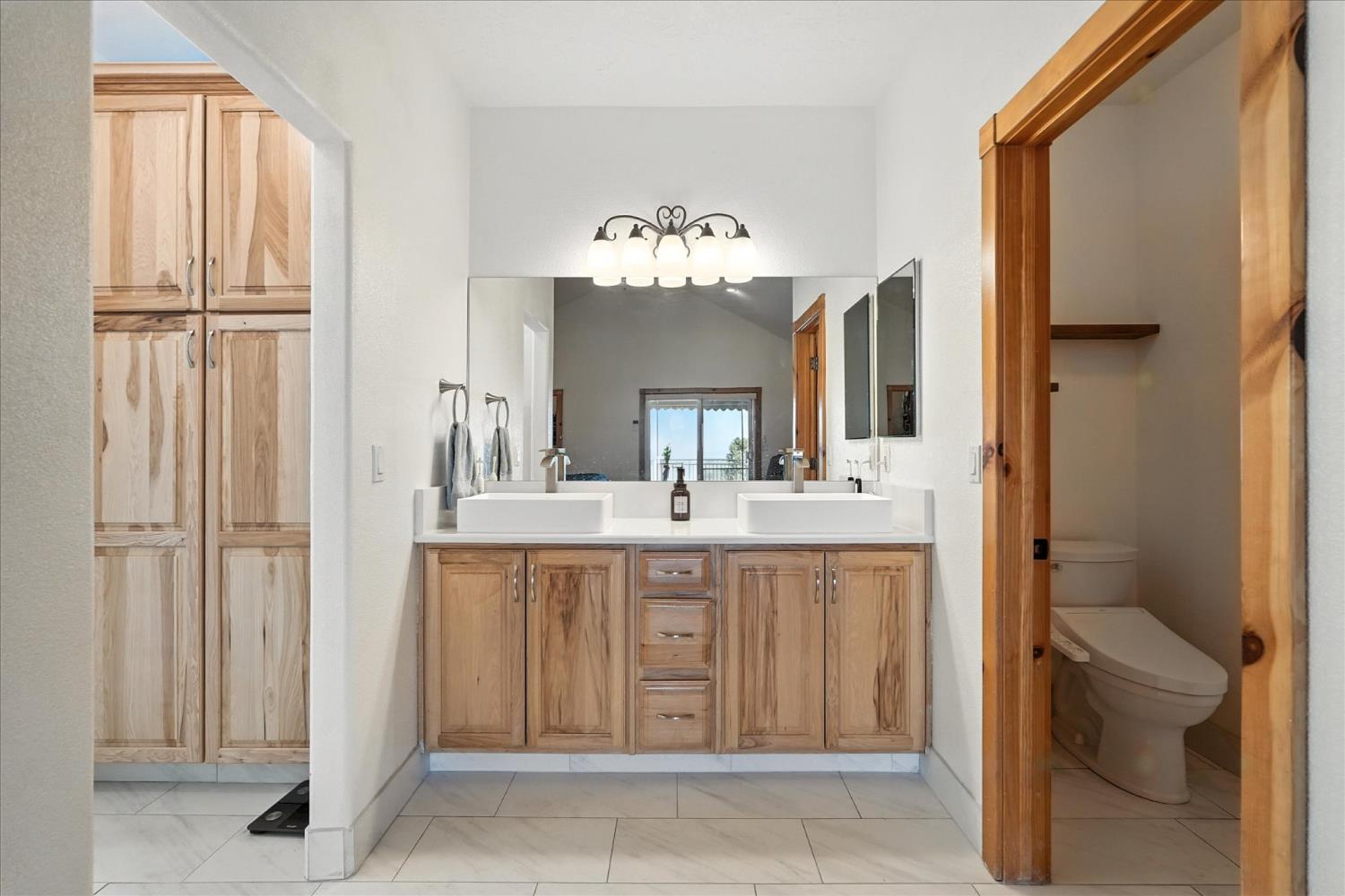 31364 Quartz Mountain Rd, Coarsegold, CA 93614