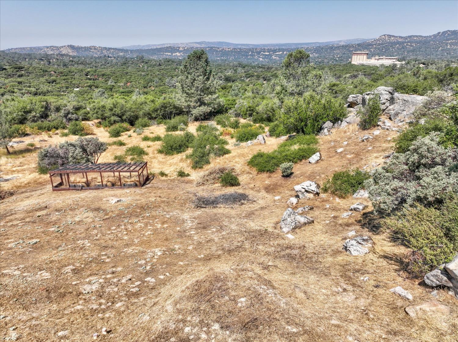 31364 Quartz Mountain Rd, Coarsegold, CA 93614