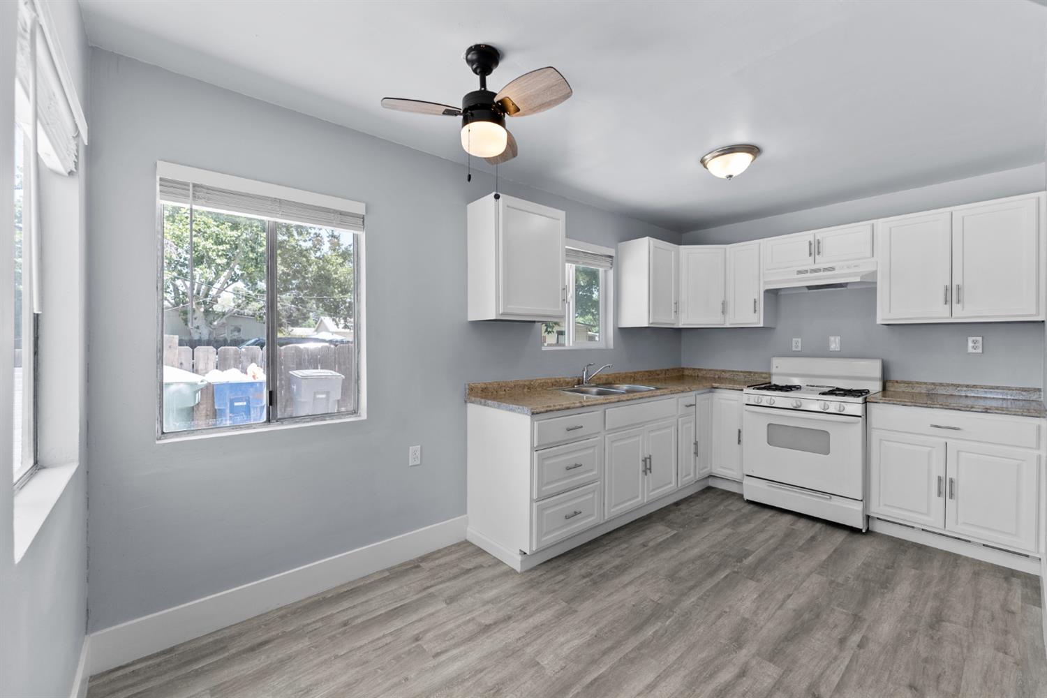 4014 E Olive Ave, Fresno, CA 93702