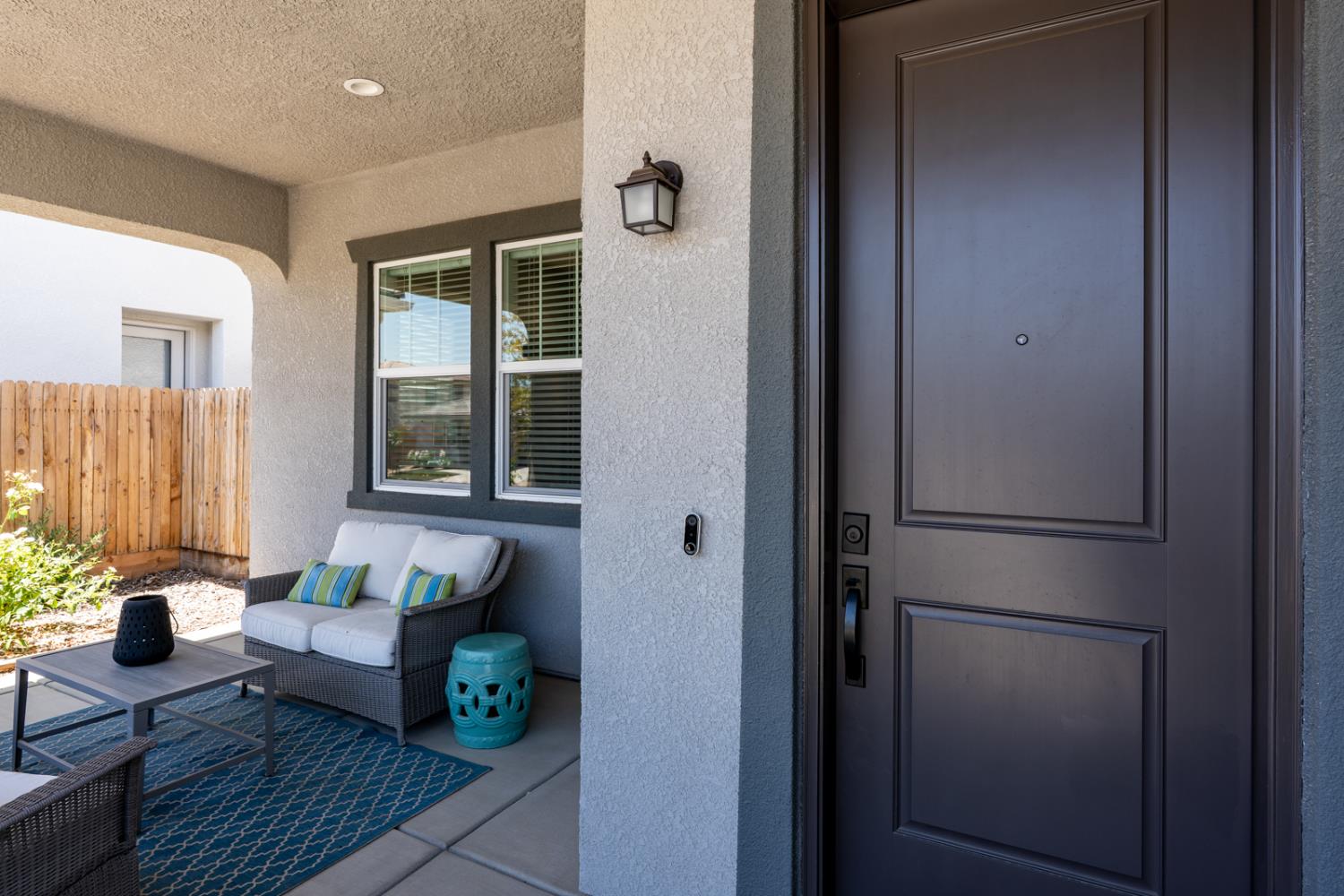 253 Peters Ln S, Madera, CA 93636