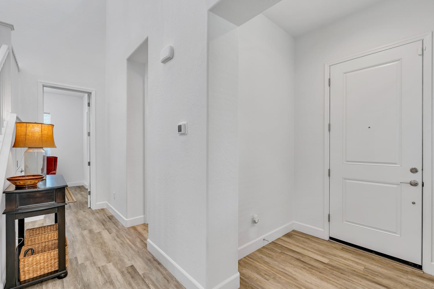 253 Peters Ln S, Madera, CA 93636