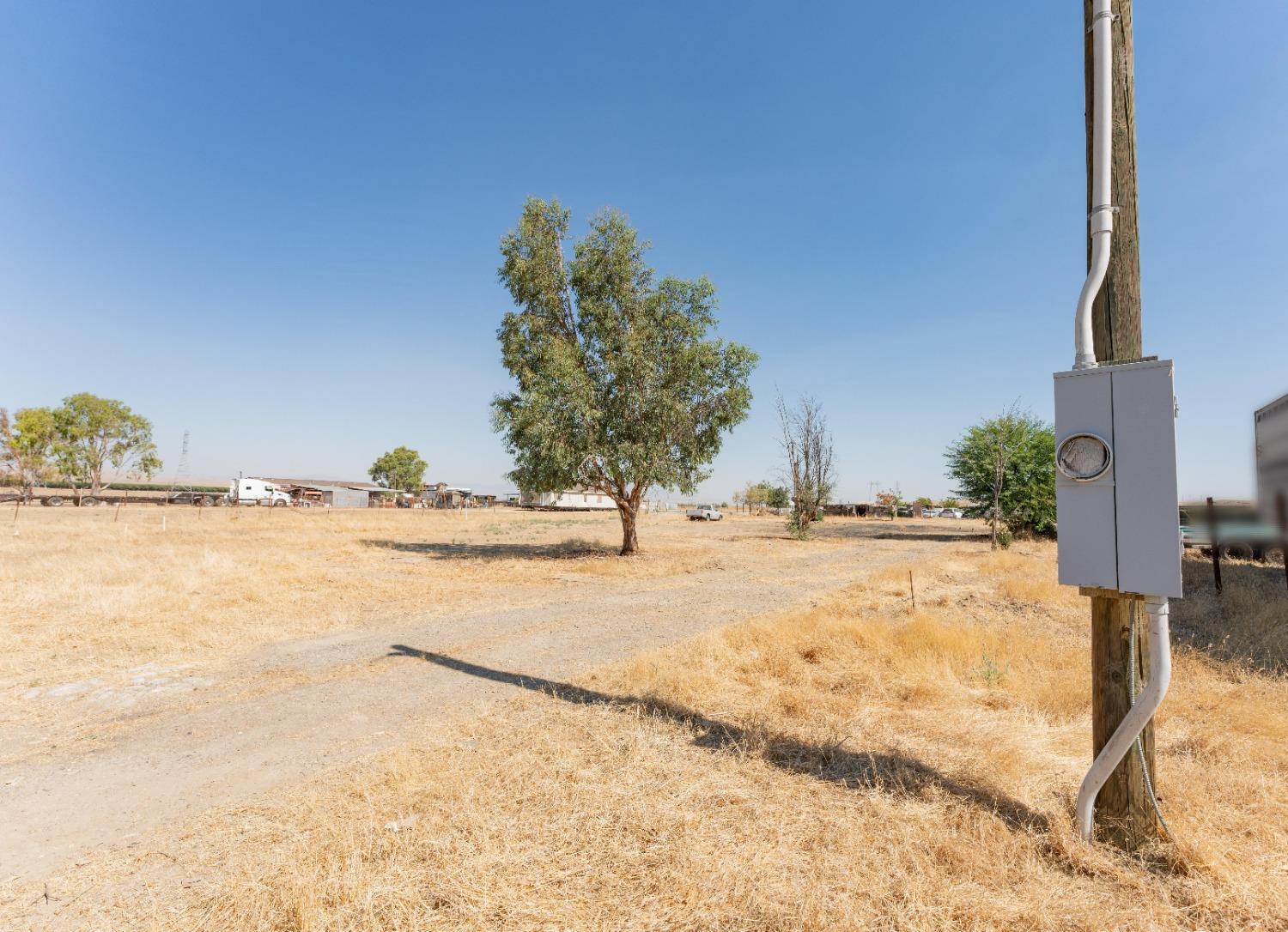 47930 S Lost Hills Rd, Coalinga, CA 93210