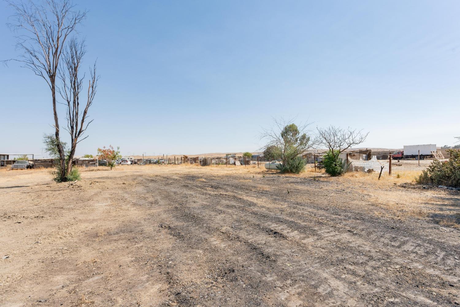 47930 S Lost Hills Rd, Coalinga, CA 93210