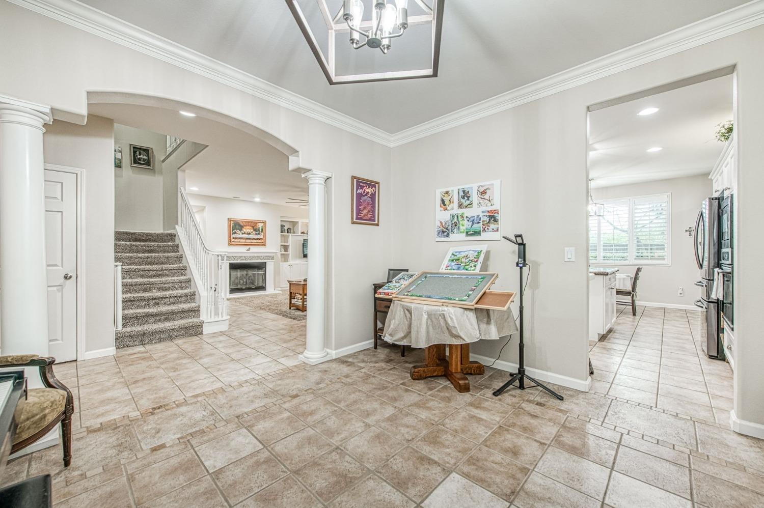 4626 N Arrow Ridge Way, Clovis, CA 93619