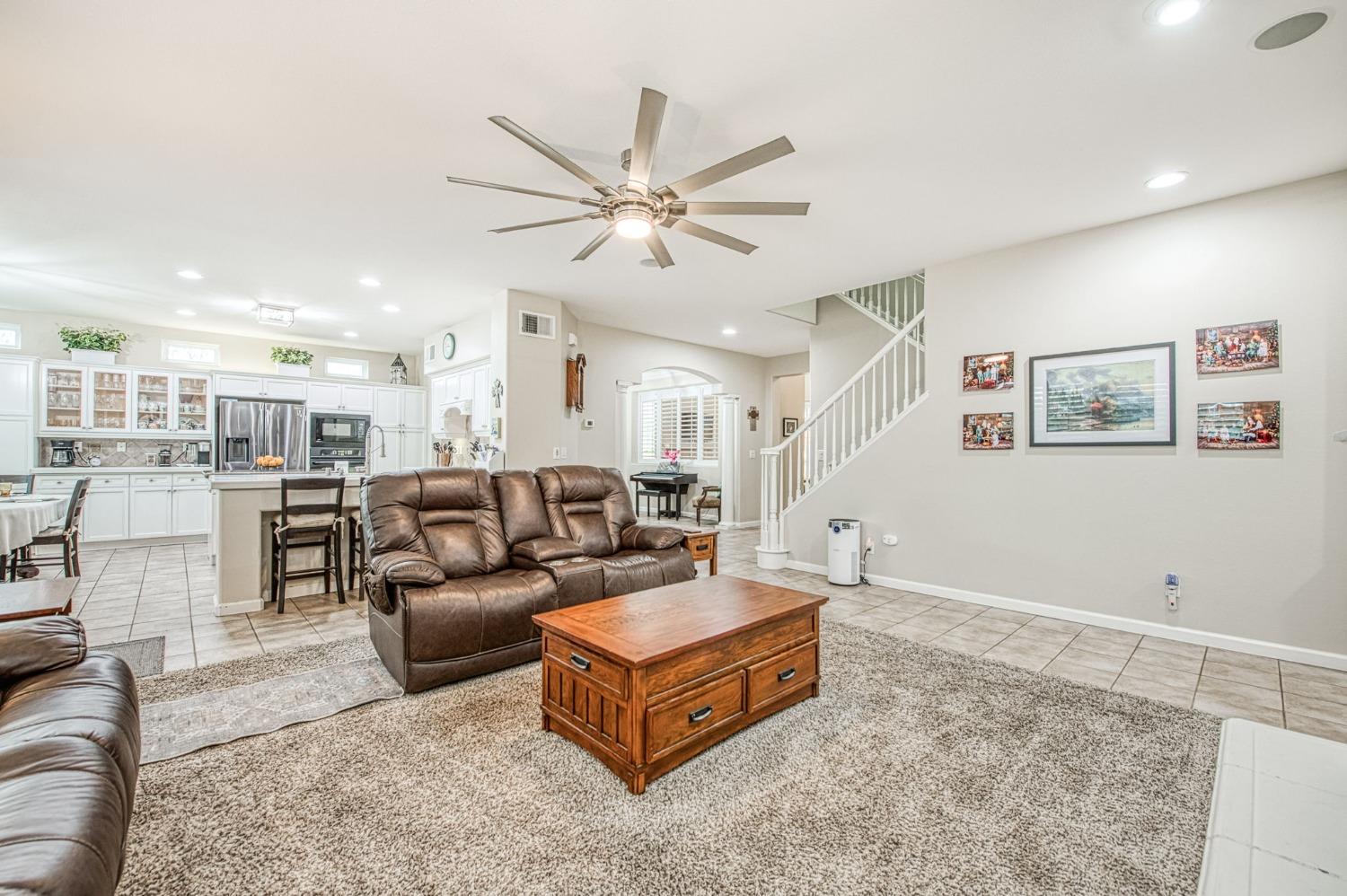 4626 N Arrow Ridge Way, Clovis, CA 93619