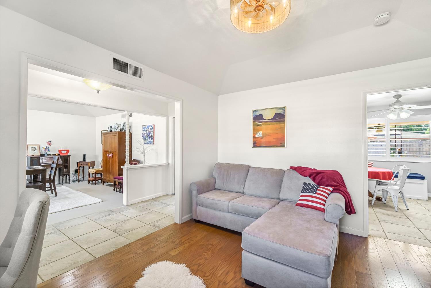 6658 N Thorne Ave, Fresno, CA 93711