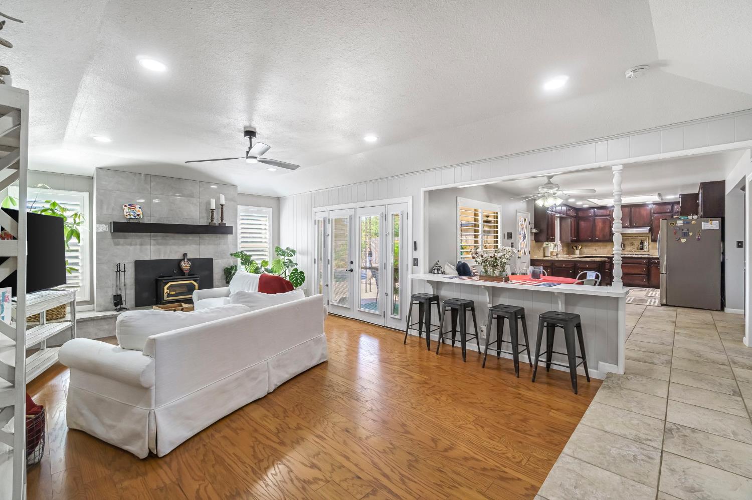 6658 N Thorne Ave, Fresno, CA 93711