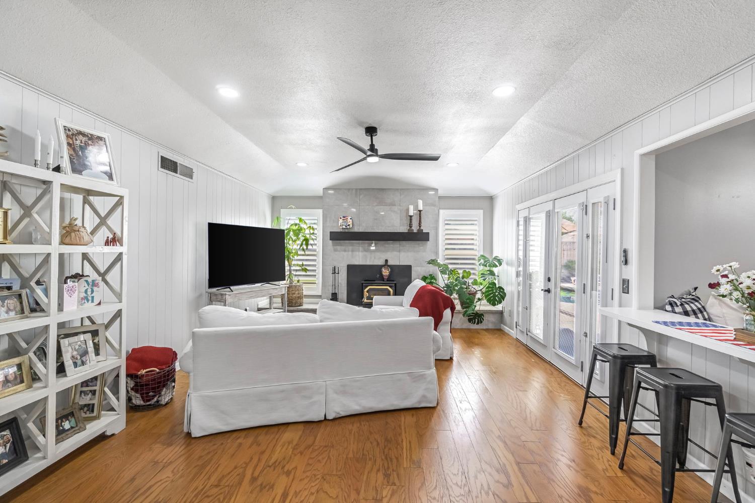 6658 N Thorne Ave, Fresno, CA 93711