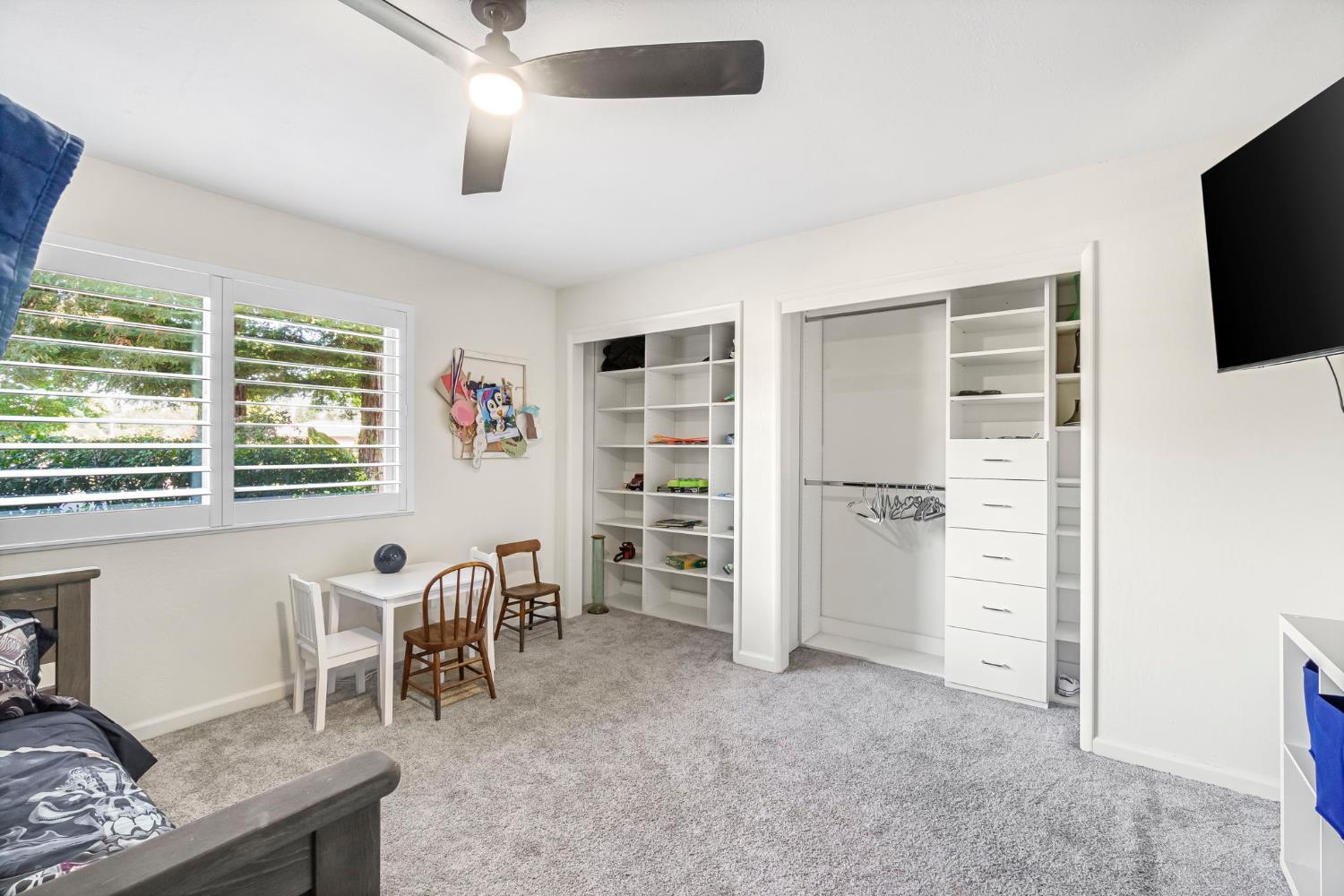 6658 N Thorne Ave, Fresno, CA 93711