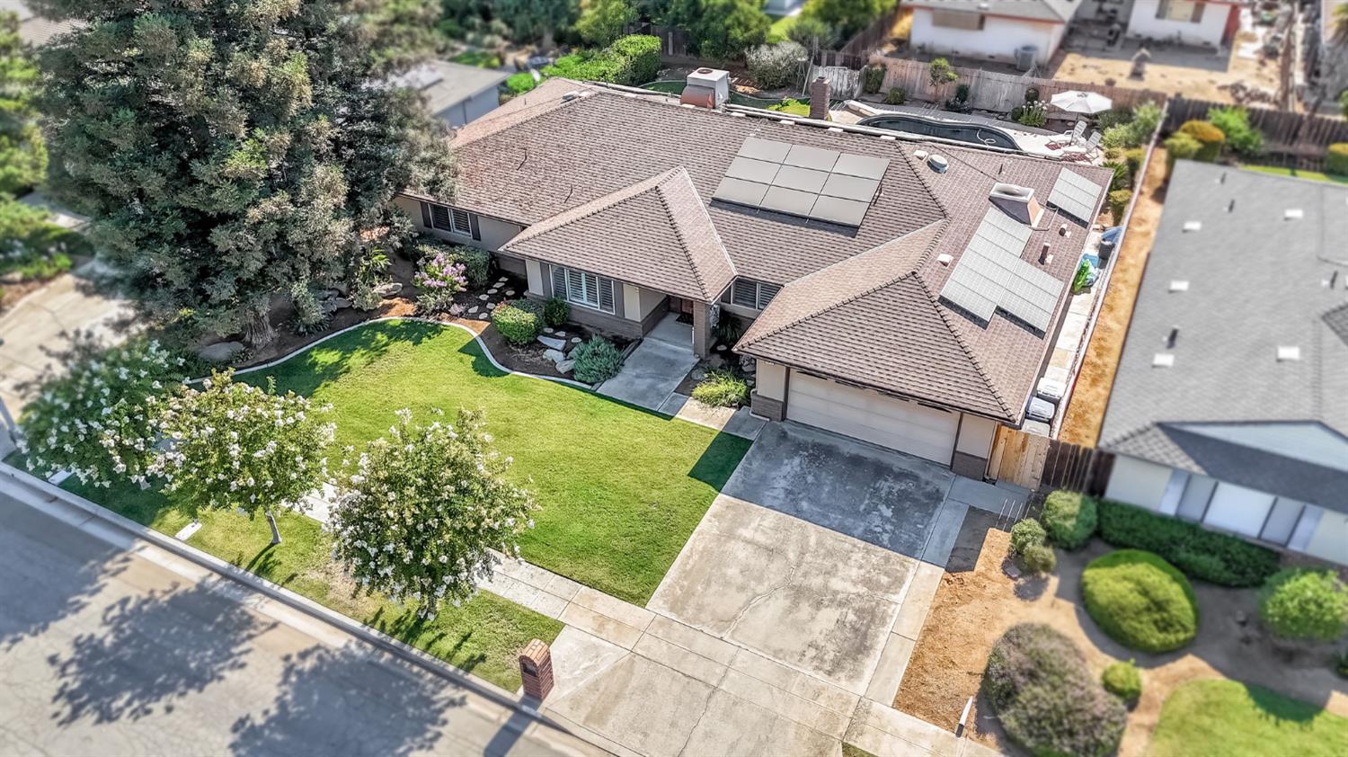 6658 N Thorne Ave, Fresno, CA 93711